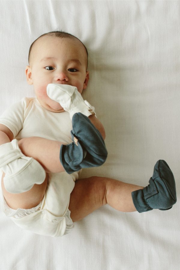 PREEMIE STAY ON BOOTS | MIDNIGHT - Image 4